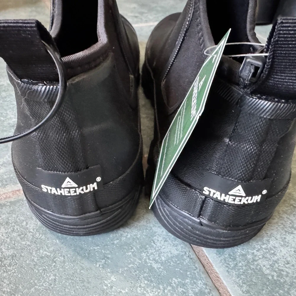 Staheekum men’s black